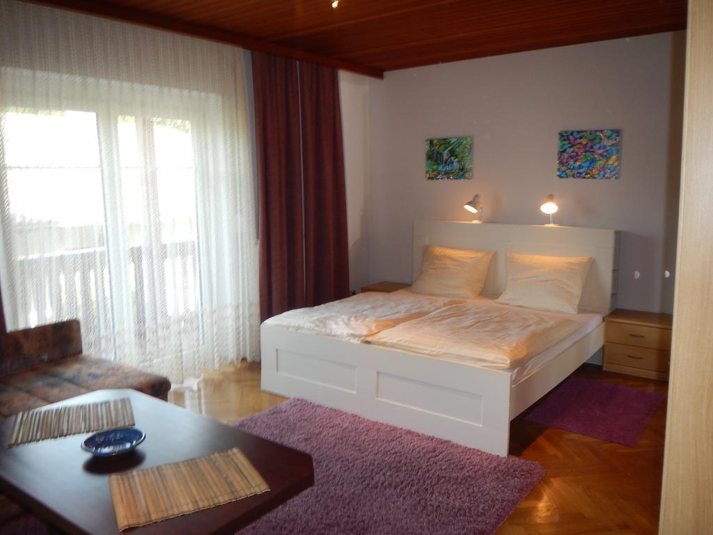 Haus Friedburg Daire Velden am Wörthersee Oda fotoğraf